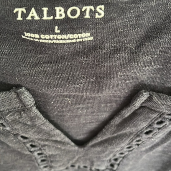 Talbots Women’s Black Tee Size Large EUC - Picture 2 of 8